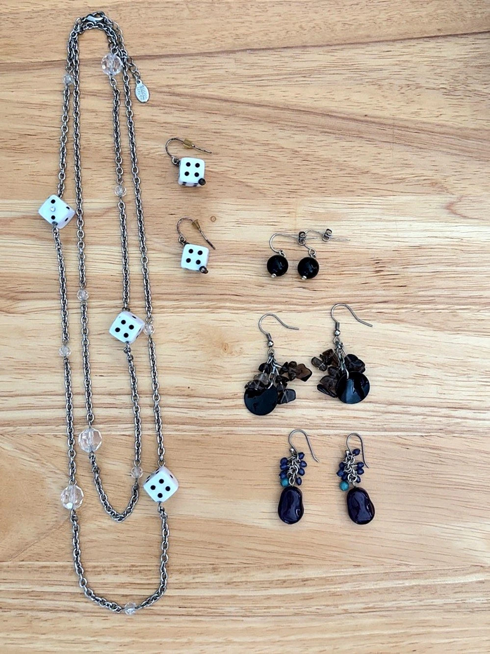 Costume Gemstone Jewelry Set in Black & Purple